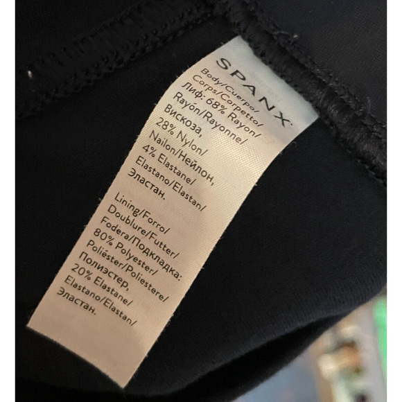 Women's Petite Medium Spanx Black Four Pocket Perfect Pants - Picture 7 of 7